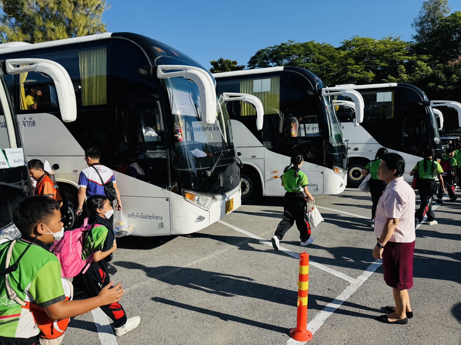 โรงเรียน